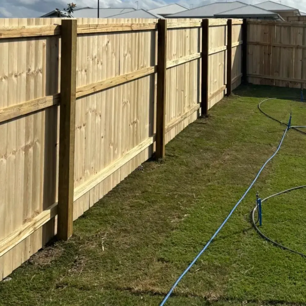 New timber fence and gate project